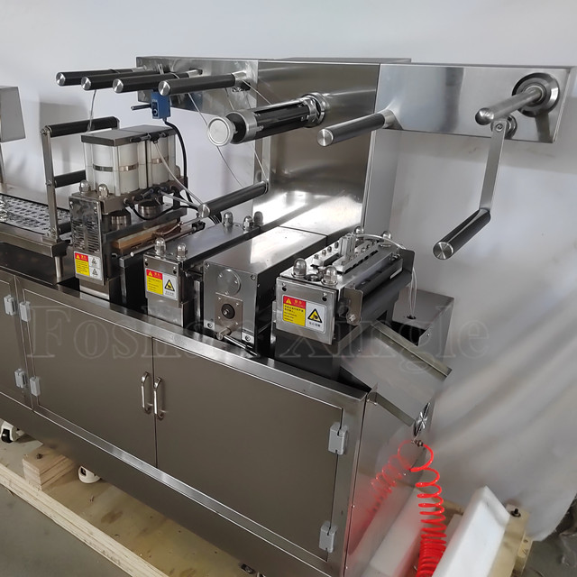 candy blister packing machine เครื่องบรรจุตุ่มขนม